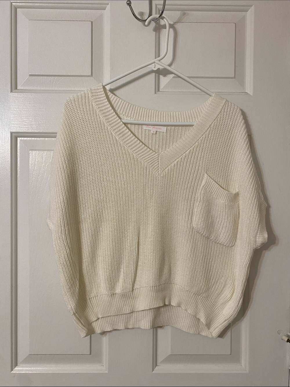 Relaxed V-Neck Knit Sweater in Cream with Pocket